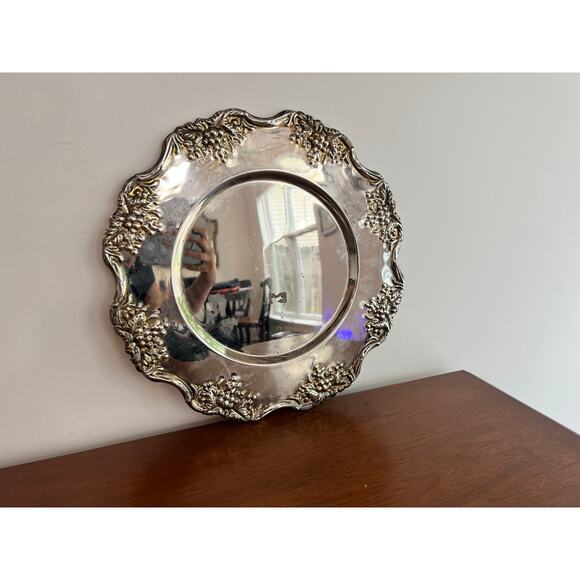 Godinger GSA Silver Art Co. Ltd. Silver Plate 13” Tray grape designs - Picture 2 of 5